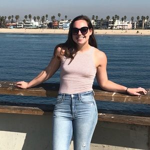 Meet your Posher, Melissa